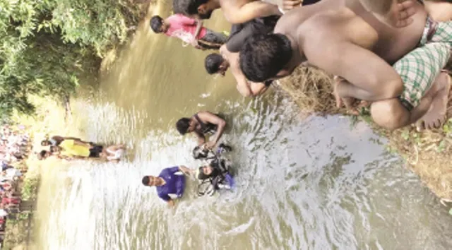 ଧରାକୋଟ : ନାଳରେ ଭାସିଗଲେ ଦଶମ ଶ୍ରେଣୀ ଛାତ୍ର