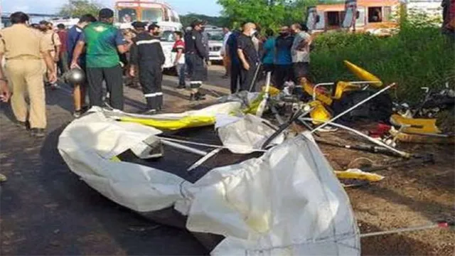 କୋଚିରେ ଗ୍ଲାଇଡର ଦୁର୍ଘଟଣାଗ୍ରସ୍ତ, ୨ ନୌସେନା ଅଧିକାରୀଙ୍କ ମୃତ୍ୟୁ