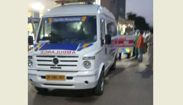 କରୋନାରେ ପୀଡ଼ିତ ଗୁରୁତର ଅସୁସ୍ଥଙ୍କୁ ଏୟାର ଆମ୍ବୁଲାନ୍ସ ଯୋଗେ ଚେନ୍ନାଇ ନିଆଗଲା