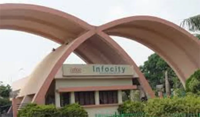 ଇନଫୋସିଟି-୨ ମାଷ୍ଟରପ୍ଲାନ୍‌ରେ ତ୍ରୁଟି ଥିଲା, ଜମି ଅଧିଗ୍ରହଣ ଓ ଏସ୍‌ଇଜେଡ୍ ନିୟମ ପ୍ରଣୟନ ବିଳମ୍ବ ହୋଇଥିଲା