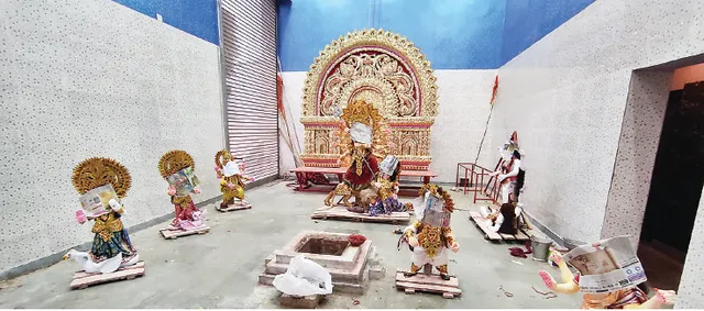 ଝାରପଡ଼ା ଦୁର୍ଗାପୂଜା ସମିତି: କରୋନାମୁକ୍ତ ବିଶ୍ବ ପାଇଁ ପ୍ରାର୍ଥନା