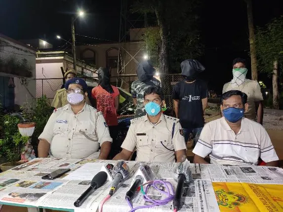 କଣ୍ଟାବାଞ୍ଜି: ୩ ଚୋର ଗିରଫ, ୭ ମୋଟର ସାଇକେଲ ଜବତ