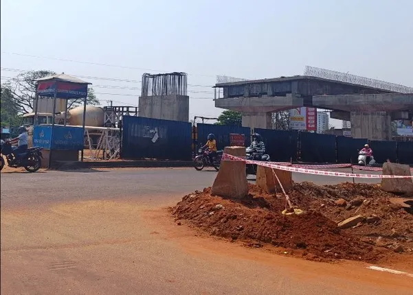 ଖଣ୍ଡଗିରି ଛକରେ ଦୁଇମାସ ପାଇଁ ଏକପାଖିଆ ରାସ୍ତା