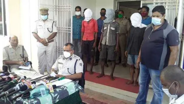 କୁସୁନପୁର ସଶସ୍ତ୍ର ଡକାୟତି ଘଟଣା : ୩ ଗିରଫ, ମୁଖ୍ୟ ଅଭିଯୁକ୍ତ ସହ ୨ ଫେରାର୍