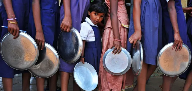 ଗରମ ଡାଲିପାତ୍ରରେ ପଡ଼ି ମୃତ୍ୟୁ ହୋଇଥିବା ଛାତ୍ରୀଙ୍କ ପରିବାରକୁ ଅନୁକମ୍ପାମୂଳକ ଅର୍ଥ ଦେବା ଲାଗି ଓଡ଼ିଶା ସରକାରଙ୍କୁ ‘ଏନ୍ଏଚ୍ଆର୍ସି’ଙ୍କ ନିର୍ଦେଶ