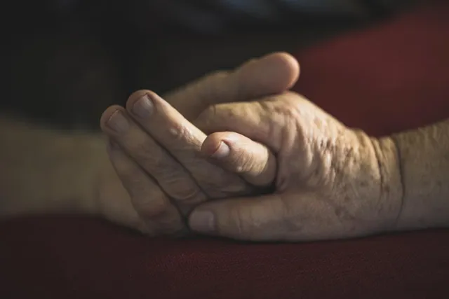 ବଲାଙ୍ଗୀର: ସରକାରୀ ବାସଭବନରୁ ବୃଦ୍ଧ ଦମ୍ପତିଙ୍କ ମୃତଦେହ ଉଦ୍ଧାର