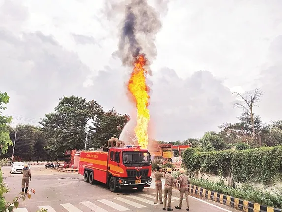 ପେଟ୍ରୋଲ ପମ୍ପ ବିସ୍ଫୋରଣକୁ ମାସେ : ଏବେ ବି ରହସ୍ୟରେ, ସରୁନି ତଦନ୍ତ