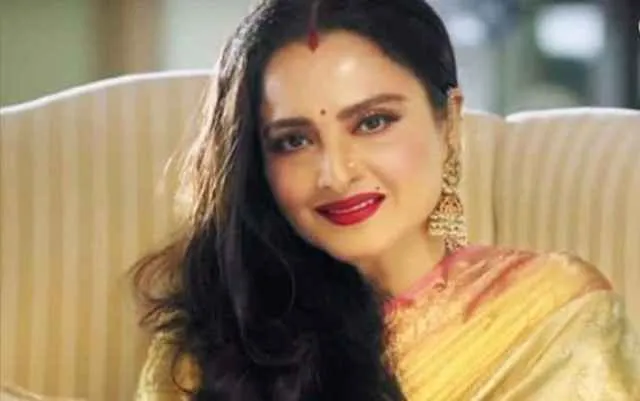 ରେଖା @୬୭