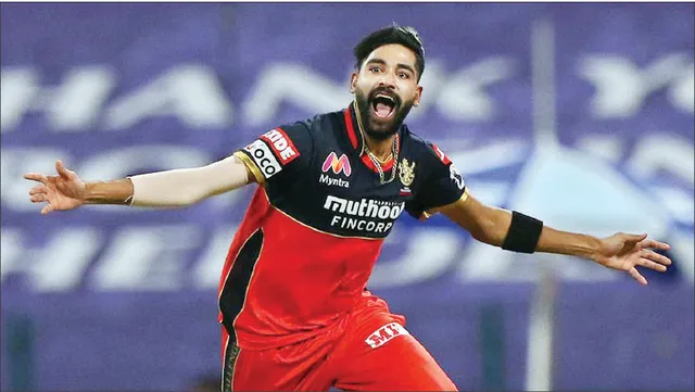 ସିରାଜଙ୍କ ଆଇପିଏଲ୍‌ କୀର୍ତ୍ତିମାନ, ୨ ମେଡେନ୍‌ ନେବାରେ ପ୍ରଥମ ବୋଲର