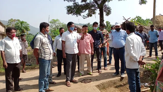 ପଥରଗଡ଼ ବିଷାକ୍ତ ମଦ ମୃତ୍ୟୁ ମାମଲା: ଅବକାରୀ ମନ୍ତ୍ରୀଙ୍କ ତଦନ୍ତ ନିର୍ଦ୍ଦେଶ; ମୃତକଙ୍କ ପରିବାରକୁ ଭେଟିଲେ ବିଧାୟକ