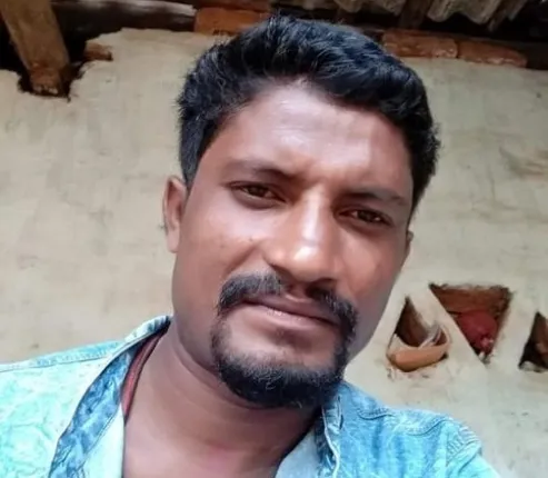 ପୋଲ ତଳୁ ଯୁବକଙ୍କ ଶବ ଉଦ୍ଧାର; ବସ୍‌ଷ୍ଟାଣ୍ଡରେ ମାରପିଟ୍‌ ପରେ ନିଖୋଜ ଥିଲେ