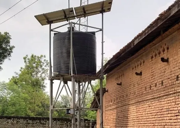 ପାଣି ମୁନ୍ଦିଏ ପାଇଁ ଡହଳବିକଳ ସାରା ଗାଁ