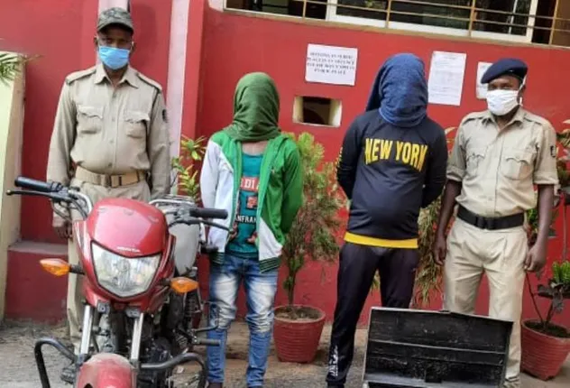 ରାଉରକେଲାରେ ବାଇକ୍‌ ଚୋରି: ୨ ଗିରଫ