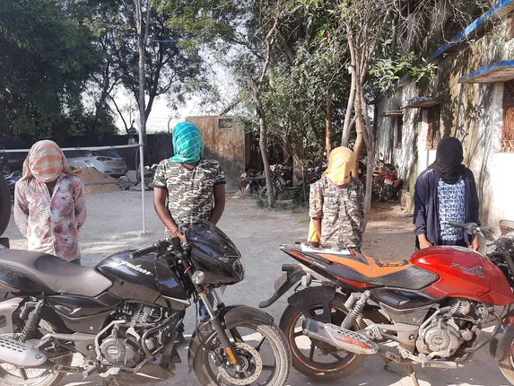 ମାଇକ୍ରୋ ଫାଇନାନ୍ସ କମ୍ପାନି କର୍ମଚାରୀଙ୍କୁ ଲୁଟ୍ ଘଟଣା; ଧରାପଡ଼ିଲେ ୪ ଡକାୟତ