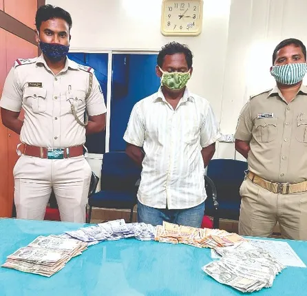 ପାରଳାଖେମୁଣ୍ଡି: ଚୋରି ଘଟଣାରେ ଜଣେ ଗିରଫ, ୧.୨୮ ଲକ୍ଷ ଉଦ୍ଧାର