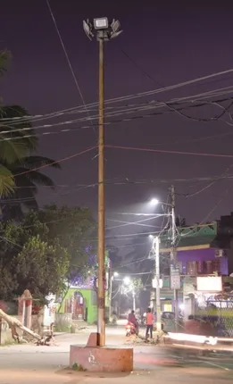 ଅଭିଯୋଗ ପରେ ବି ମରାମତି ହେଉନି ଲାଇଟ୍‌; ଯୋଗାଯୋଗ ପାଇଁ ଥିବା ନମ୍ବର ସବୁବେଳେ ସୁଇଚ୍‌ ଅଫ୍‌