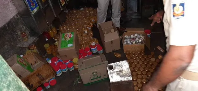 ସକାଳେ ଭଦୀମୂଳରେ ଅପମିଶ୍ରିତ ମସଲା; ସ°ନ୍ଧ୍ୟାରେ ନୂଆ ବଜାରରେ ନକଲି ଘିଅ ଜବତ