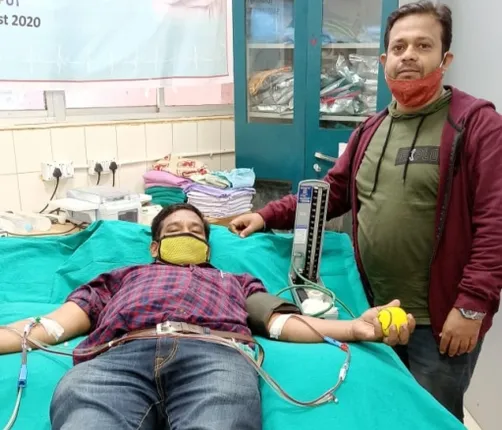 ଲକ୍ଷ୍ମୀପୁର : ପ୍ଲାଜମା ଦାନ କଲେ ଦୁଇ ସରକାରୀ କର୍ମଚାରୀ