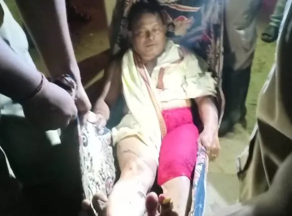 ଦୀପ ନିଆଁରେ ଜଳିଗଲା ଘର: ଜଣେ ଗୁରୁତର, ବର୍ତ୍ତିଲା ପାଞ୍ଚ ମାସର ଶିଶୁ 