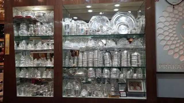 ଧନତେରାସର ଜୋରଦାର ପ୍ରସ୍ତୁତି; ହ୍ରାସ ପାଇବ ସୁନା ଦର !