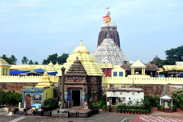 ଭଙ୍ଗା ପଲଙ୍କରେ ଶୋଉଛନ୍ତି ମହାପ୍ରଭୁ