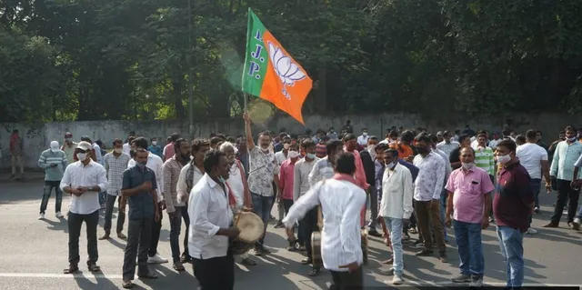 ୟୁପି ବିଧାନସଭା ଉପନିର୍ବାଚନ: ବିଜେପି ୪ଟି ଆସନରେ ଆଗୁଆ, ୩ଟିରେ ପଛୁଆ