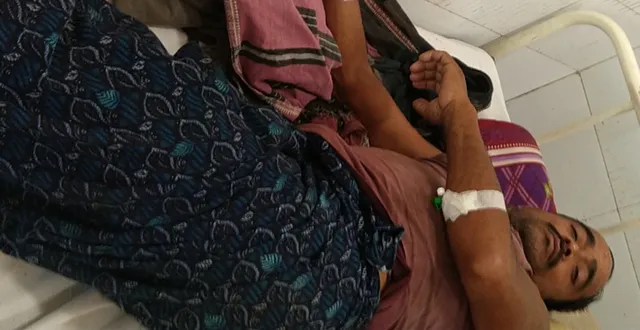 ହିନ୍ଦୋଳ : ହାତୀ ଘଉଡ଼ାଇବା ବେଳେ ଅଘଟଣ, ବାଣ ଫୁଟି ହାତ ପାପୁଲି ଛିଣ୍ଡିଲା