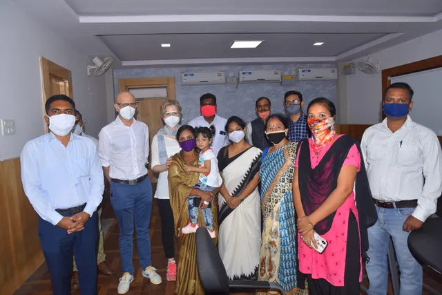 ଗଜପତି ଜିଲ୍ଲାର ଶିଶୁକୁ ପୋଷ୍ୟ ସନ୍ତାନ ଭାବେ ଗ୍ରହଣ କଲେ ଇଟାଲୀ ଦମ୍ପତ୍ତି