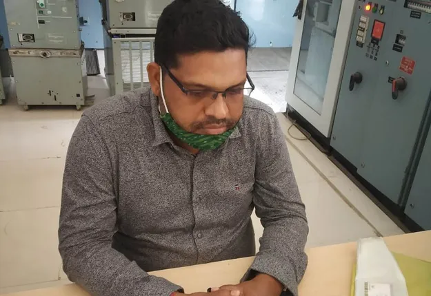 ଭିଜିଲାନ୍ସ ଜାଲରେ ୱେସ୍କୋ କନିଷ୍ଠ ଯନ୍ତ୍ରୀ, ଟ୍ରାନ୍ସଫର୍ମର ମରାମତି ନାଁରେ ନେଉଥିଲେ ୧୫ ହଜାର ଲାଞ୍ଚ