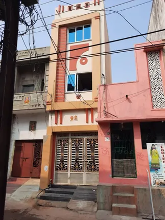 ଆୟ ବହିର୍ଭୂତ ସଂପତ୍ତି ଠୁଳ ଅଭିଯୋଗରେ ଦୁଇ ଜୁନିଅର୍‌ ଆକାଉଣ୍ଟାଣ୍ଟଙ୍କ ଘର ସମେତ ବିଭିନ୍ନ ସ୍ଥାନରେ ଭିଜିଲାନ୍ସ ଚଢ଼ଉ