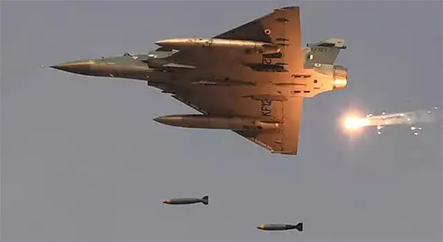 ମାଲିରେ ଫ୍ରାନ୍ସର ବିମାନ ଆକ୍ରମଣ, ୫୦ରୁ ଅଧିକ ଅଲକାଏଦା ଆତଙ୍କବାଦୀ ନିପାତ