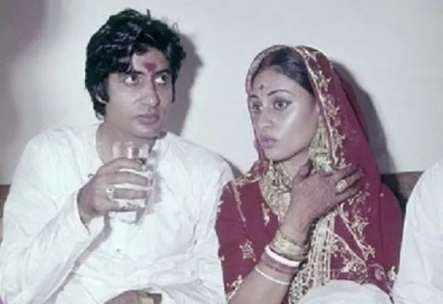 ଜୟାଙ୍କୁ ପ୍ରେମପତ୍ର ପଠାଉଥିଲେ ଅମିତାଭ