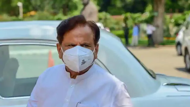 କୋଭିଡ୍‌-୧୯ଜନିତ ଜଟିଳତା ଯୋଗୁଁ ବରିଷ୍ଠ କଂଗ୍ରେସ ନେତା ଅହମଦ ପଟେଲଙ୍କ ଦେହାନ୍ତ; ପ୍ରଧାନମନ୍ତ୍ରୀ ମୋଦୀଙ୍କ ଶୋକ ପ୍ରକାଶ