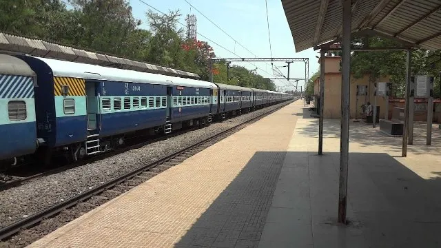 ବିନା ଡ୍ରାଇଭରରେ ‌ଚାଲିବ ଟ୍ରେନ୍‌