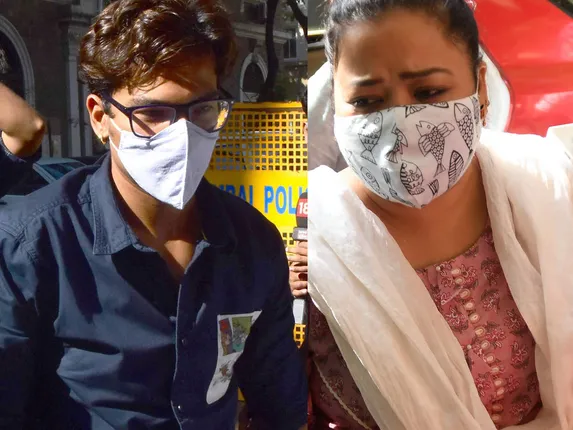 ଜେଲ୍‌ରେ ଭାରତୀ ଓ ହର୍ଷ