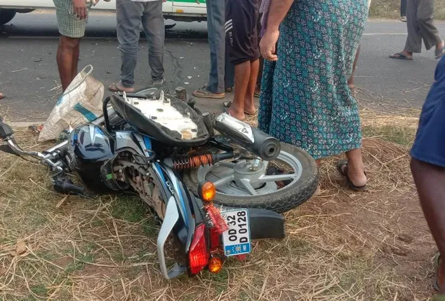 ଅଜଣା ଗାଡି ଧକ୍କାରେ ବାଇକ ଚାଳକଙ୍କ ମୃତ୍ୟୁ