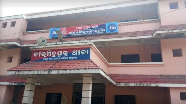 ଧାଙ୍ଗରିନଚା ଜୁଆ ଆଡ୍ଡାରେ ଚଢ଼ଉ, ଧରାପଡ଼ିଲେ ୫