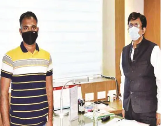 ସାହସିକତା ପାଇଁ ହିମା˚ଶୁଙ୍କୁ ଚା’ ପିଇବାକୁ ଡାକି ସାବାସୀ ଜଣାଇଲେ ଡିଜି