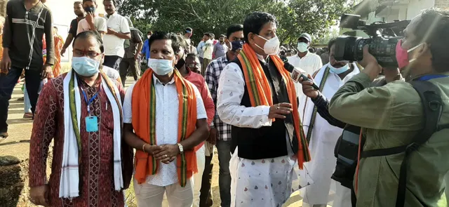 ବଢି ଚାଲିଛି ପରୀ ହତ୍ୟାକାଣ୍ଡ ତାତି: ନୟାଗଡ଼ ଗସ୍ତରେ ବଜେପିର ଉଚ୍ଚସ୍ତରୀୟ ପ୍ରତିନିଧି ଦଳ 