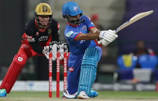 ଆଇପିଏଲ୍‌-୧୩: ରୟାଲ ଚ୍ୟାଲେଞ୍ଜର୍ସ ବାଙ୍ଗାଲୋରକୁ ୬ ୱିକେଟ‌ରେ ପରାସ୍ତ କଲା ଦିଲ୍ଲୀ କ୍ୟାପିଟାଲ୍ସ