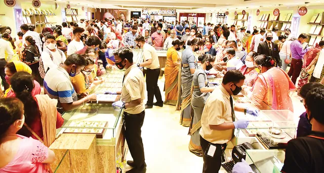 ଅଳଙ୍କାର: ଅନନ୍ୟା ଅପରୂପା