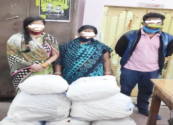 କୋରାପୁଟରୁ ଦିଲ୍ଲୀ ଭାୟା ଭୁବନେଶ୍ବର, ୪୧ କେଜି ଗଞ୍ଜେଇ ଜବତ କଲା ଆର୍‌ପିଏଫ୍‌