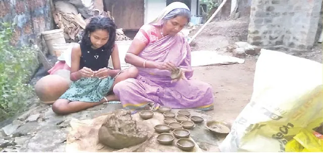 ଦୀପ ଦେଖାଇଲା ବଞ୍ଚିବାର ଆଶା, ବିଦୁଲତାଙ୍କ ସବୁ ଦୀପ କିଣିବେ ସବ୍ୟସାଚୀ