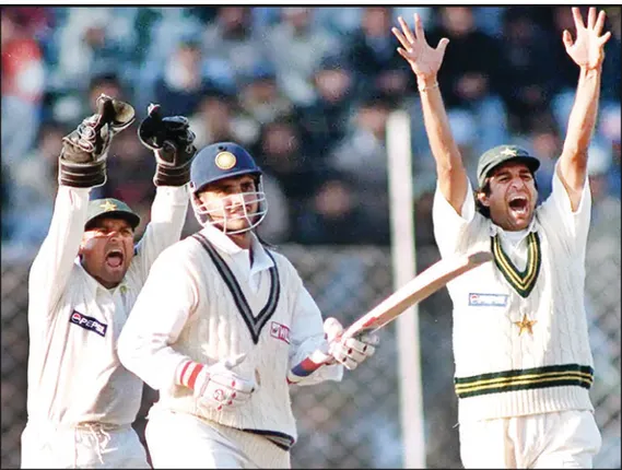 ଚର୍ଚିତ ୧୯୯୯ ଚେନ୍ନାଇ ଟେଷ୍ଟ୍: ଗାଙ୍ଗୁଲିଙ୍କ ବିବାଦୀୟ ଆଉଟ୍ ନେଇ ମୁହଁ ଖୋଲିଲେ ଇଞ୍ଜି