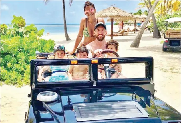 ସିଲି ପଏଣ୍ଟ୍‌: ପରିବାର ସହ ସମୟ କାଟୁଛନ୍ତି ମେସି