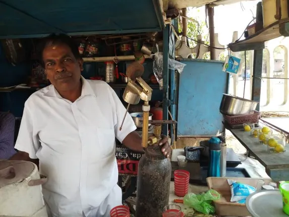 କରୋନାର କରୁଣ କାହାଣୀ: ୬ମାସ ହେବ ଓଳିଏ ଖାଇଲେ ଓଳିଏ ଉପବାସ ରହୁଛନ୍ତି ଅଜିତଙ୍କ ପରିବାର