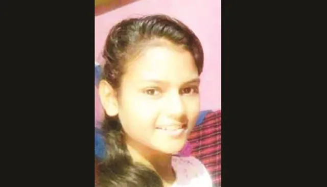 ଭାଇକୁ ଝୁରି ଝୁରି ଆଖି ବୁଜିଲେ! ଦଶମ ଶ୍ରେଣୀ ଛାତ୍ରୀଙ୍କ ଅସ୍ୱାଭାବିକ ମୃତ୍ୟୁ