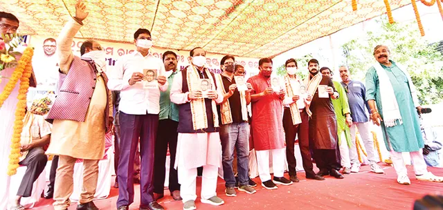 ହରେକୃଷ୍ଣ ମହତାବ ଜୟନ୍ତୀ : ଓଡ଼ିଆ ଜାତିର ଟେକ ରଖିଥିଲେ ମହତାବ