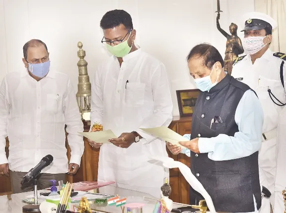 ଶପଥ ନେଲେ ଦୁଇ ନୂଆ ବିଧାୟକ