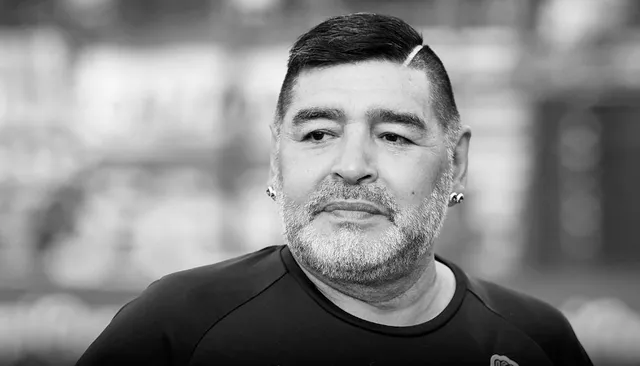 କିମ୍ବଦନ୍ତୀ ଫୁଟବଲ ଖେଳାଳି ମାରାଡୋନାଙ୍କ ପରଲୋକ